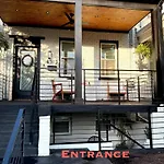 Cozy Studio In Petworth, Nw